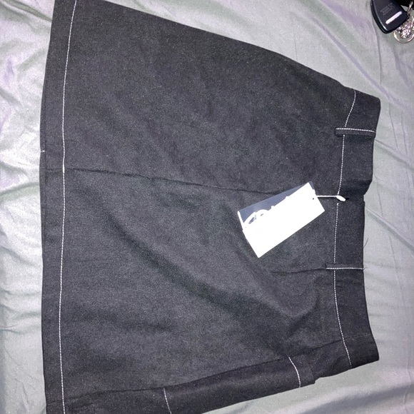 ROMWE - Picture 3 of 6